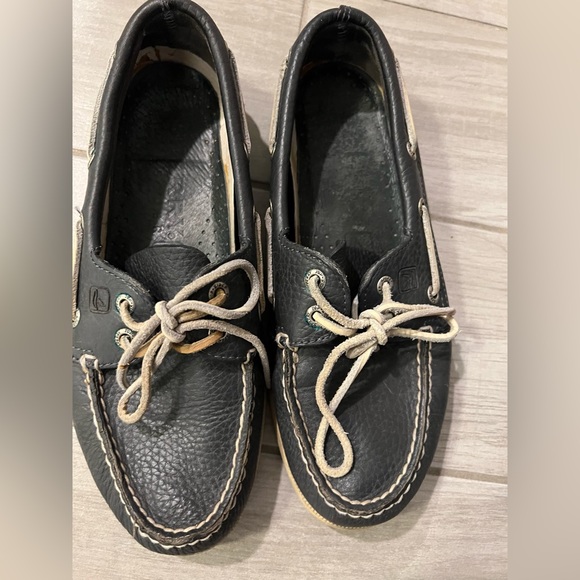 Sperry navy blue boat shoes in sz. 7.5M - Picture 4 of 8